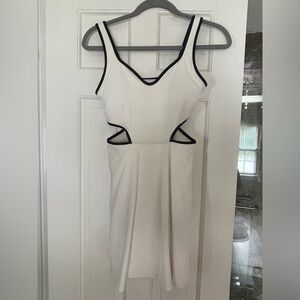 Old navy power soft romper size xs